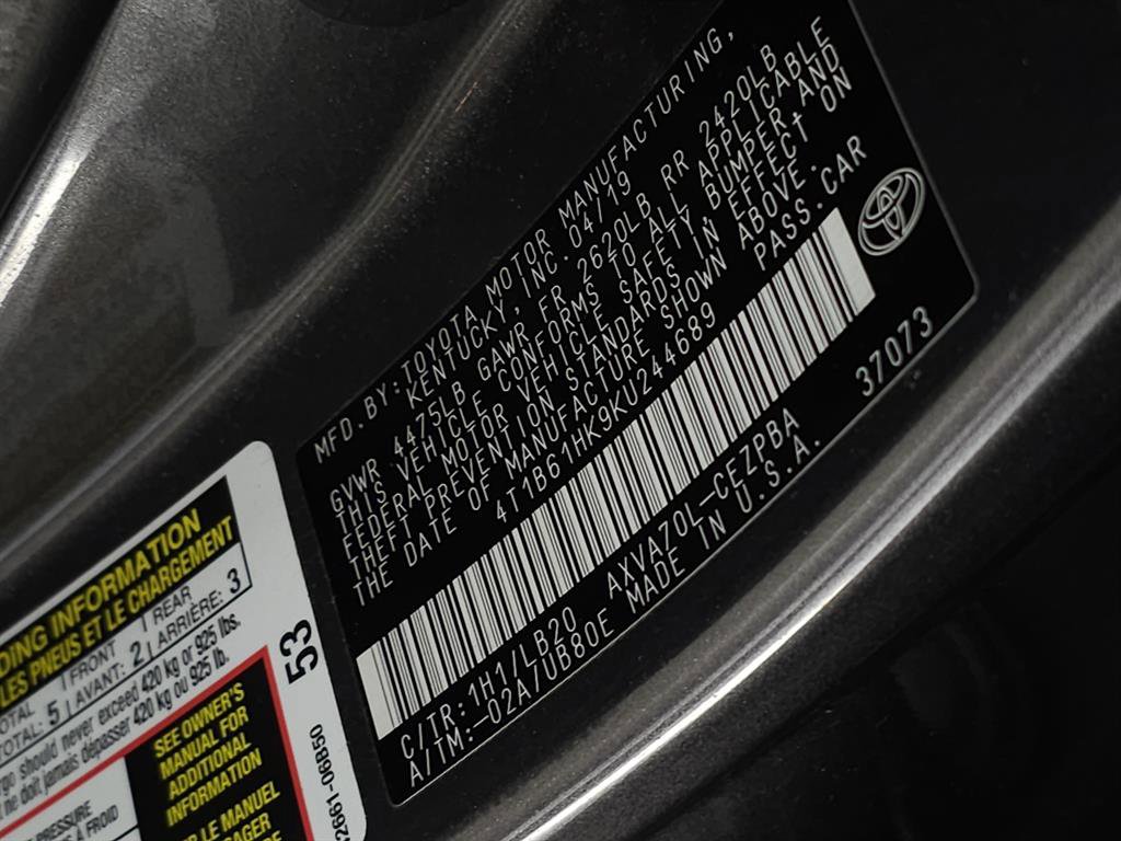 Used 2019 Toyota Camry XSE image 29