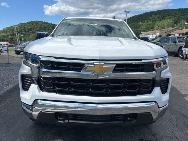New 2026 Chevrolet Silverado 1500 LT image 2