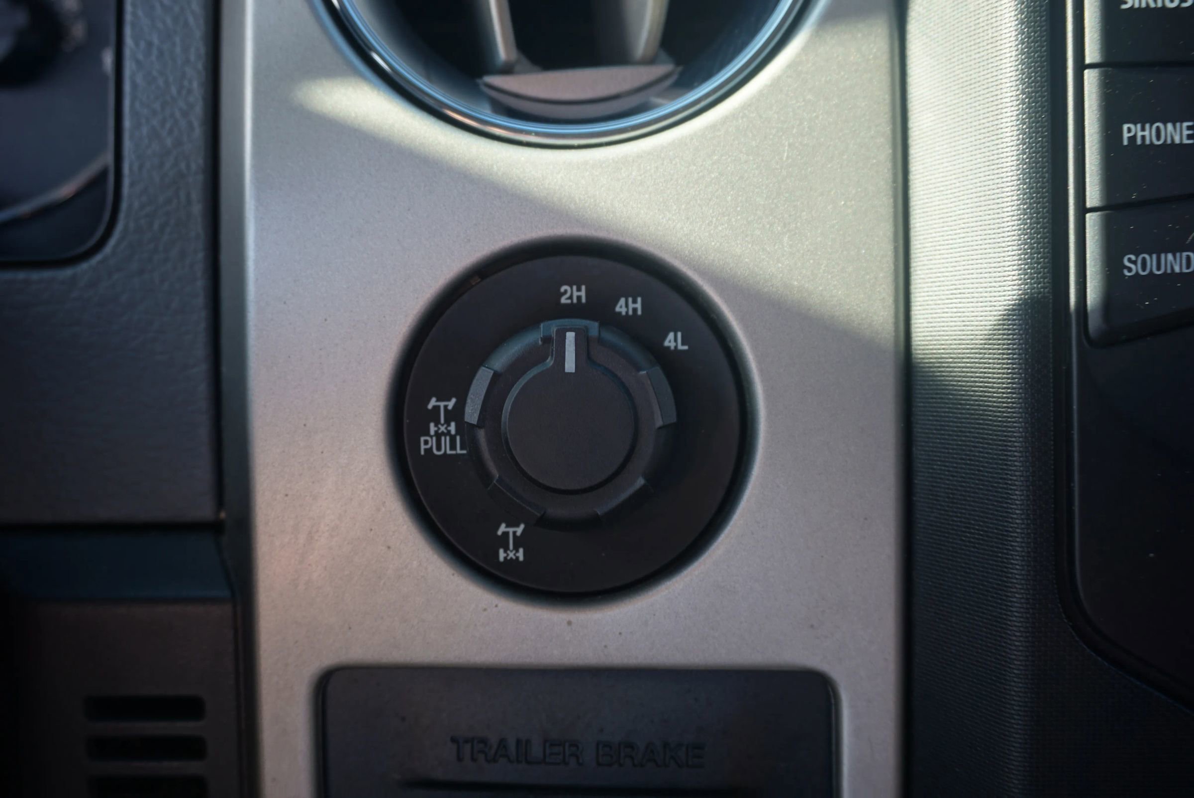 Used 2014 Ford F150 XLT w/ Equipment Group 302A Luxury image 16