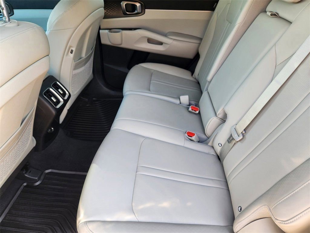 New 2026 Kia Sorento S FWD image 21