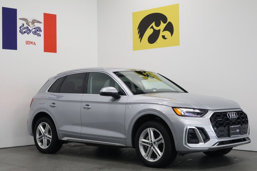 Certified 2025 Audi Q5 e Premium Plus w/ Premium Plus Package image 1