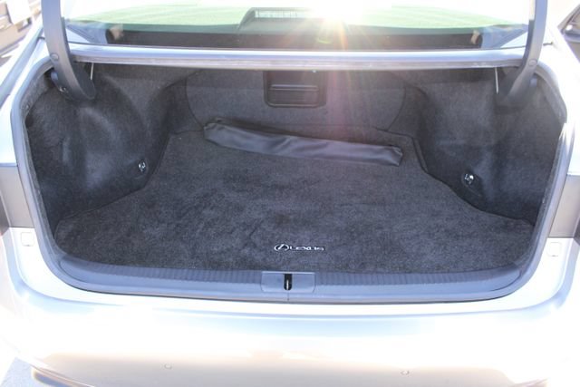 Used 2015 Lexus ES 350 w/ Premium Package FWD image 8