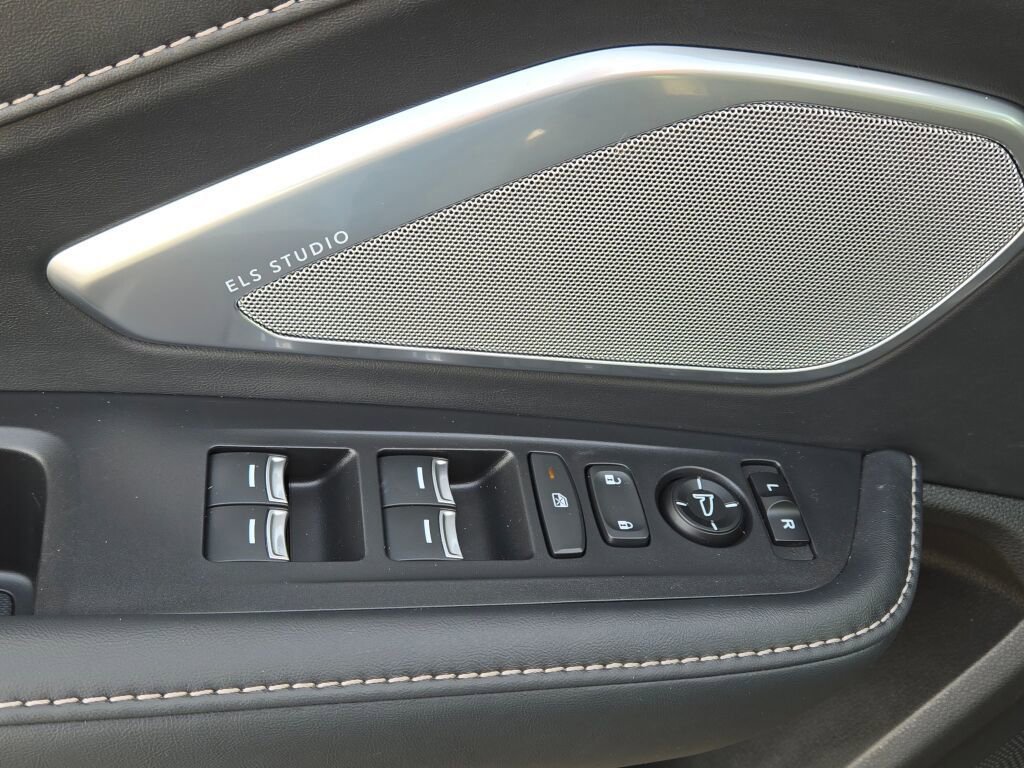 Certified 2023 Acura RDX w/ Technology Package image 35