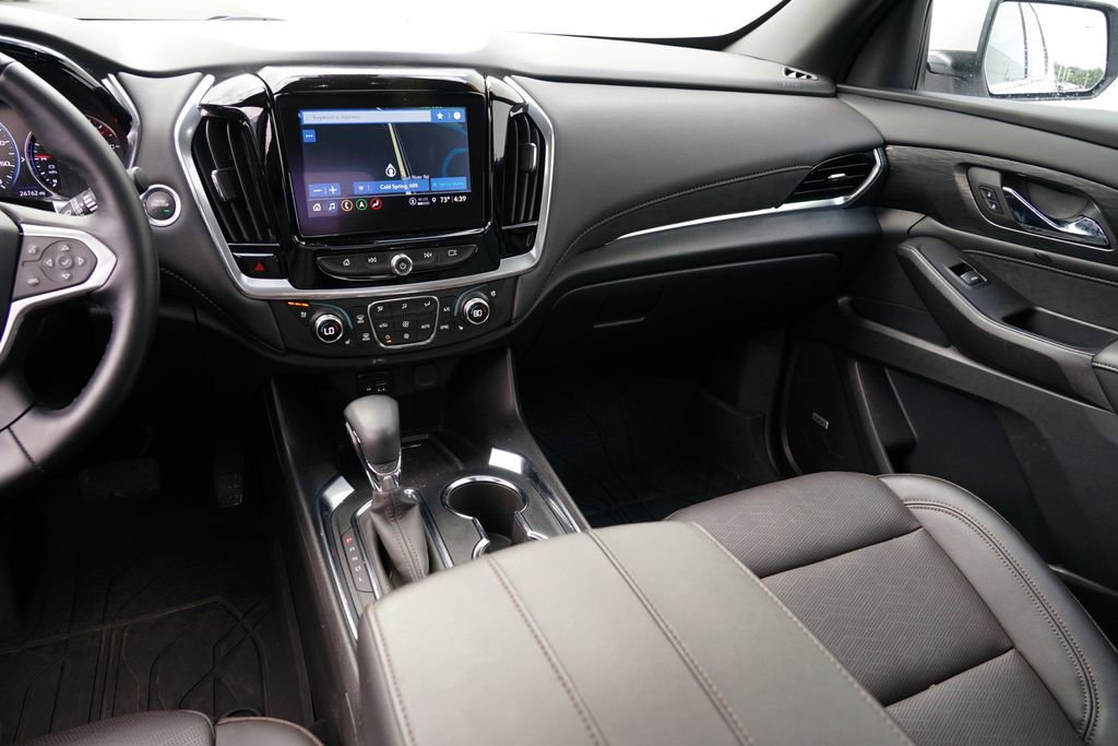 Used 2023 Chevrolet Traverse High Country w/ LPO, Floor Liner Package image 23