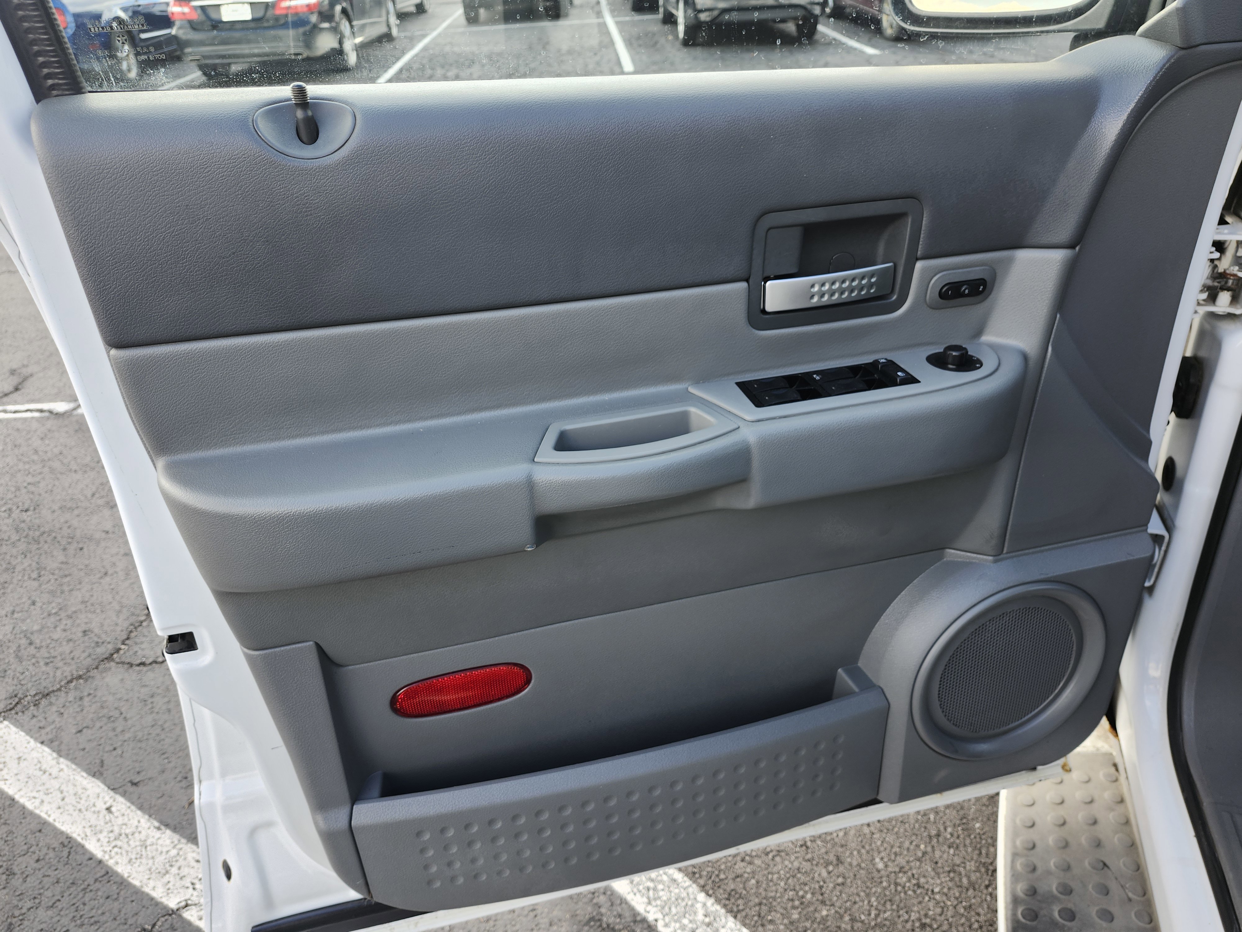 Used 2004 Dodge Durango Limited image 26