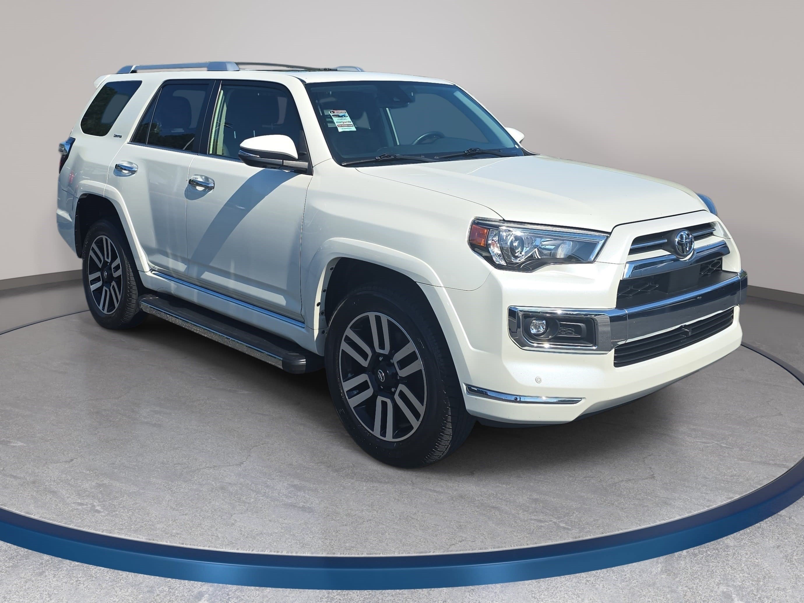 Used 2022 Toyota 4Runner Limited AWD/4WD image 3