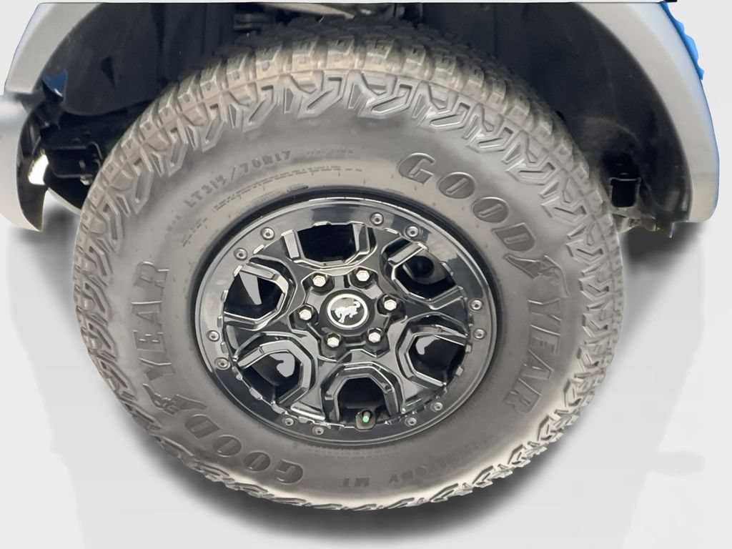 Used 2023 Ford Bronco Wildtrak AWD/4WD image 13