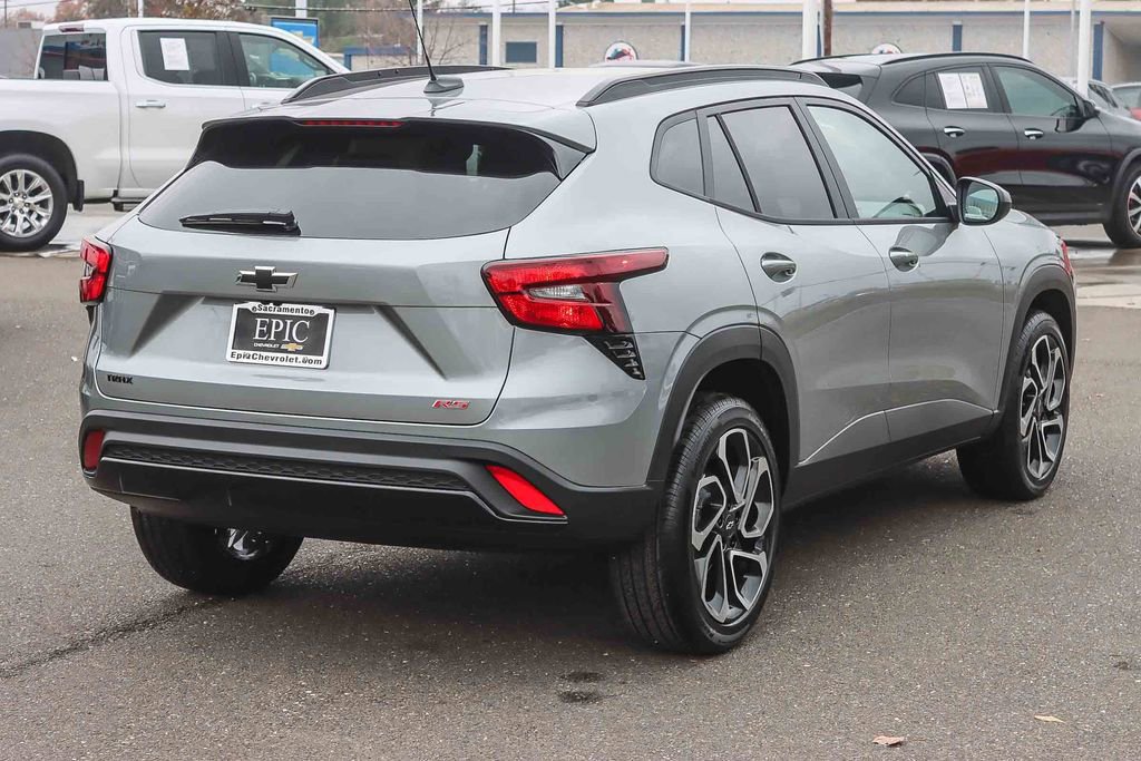 New 2026 Chevrolet Trax RS image 4