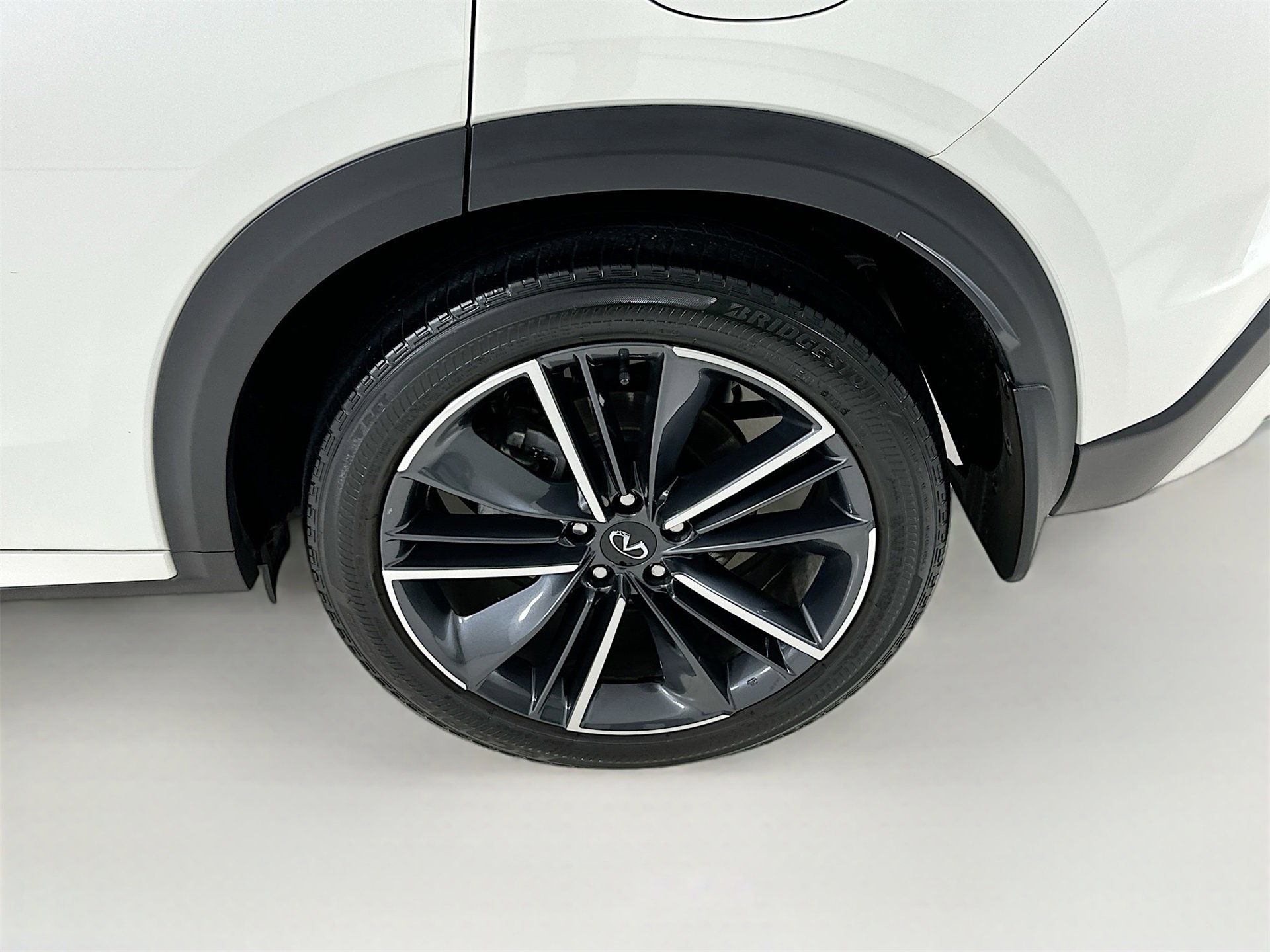 Used 2023 INFINITI QX55 Luxe w/ Cargo Package image 33