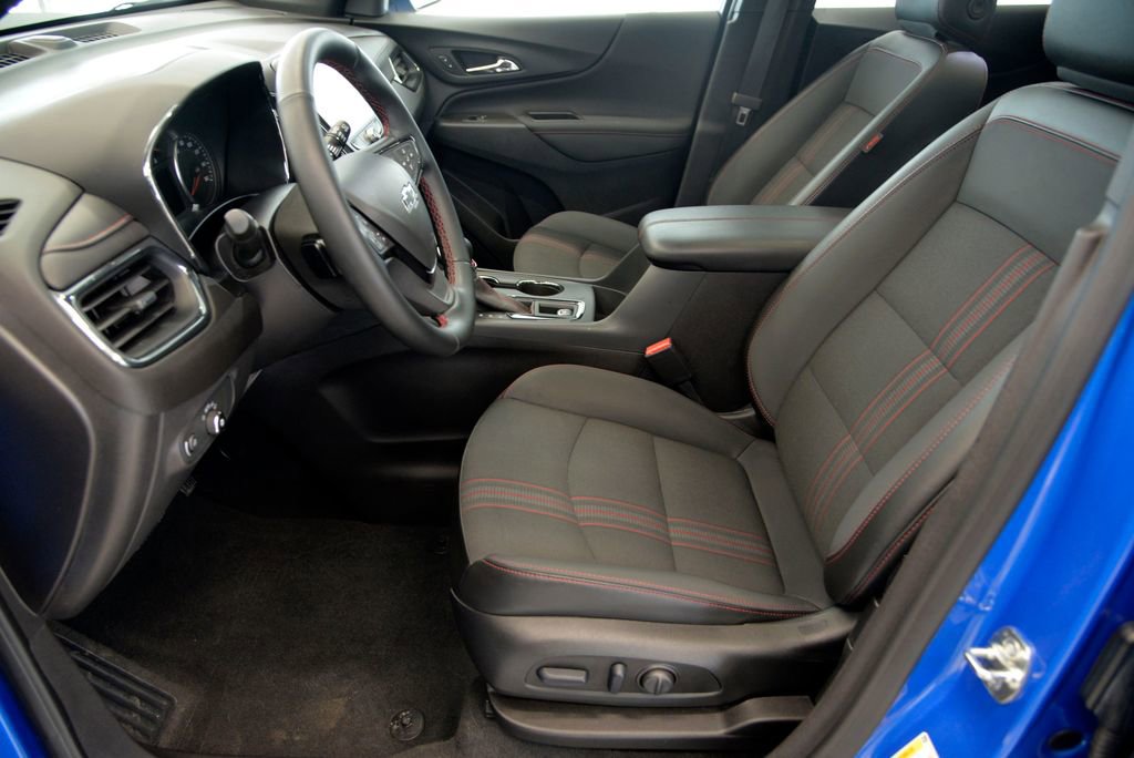 Used 2024 Chevrolet Equinox RS image 15