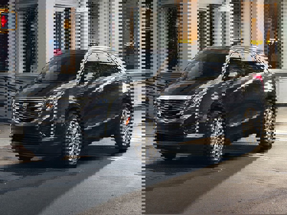 Used 2017 Cadillac XT5 Luxury w/ LPO, Wheel Lock Package image 1