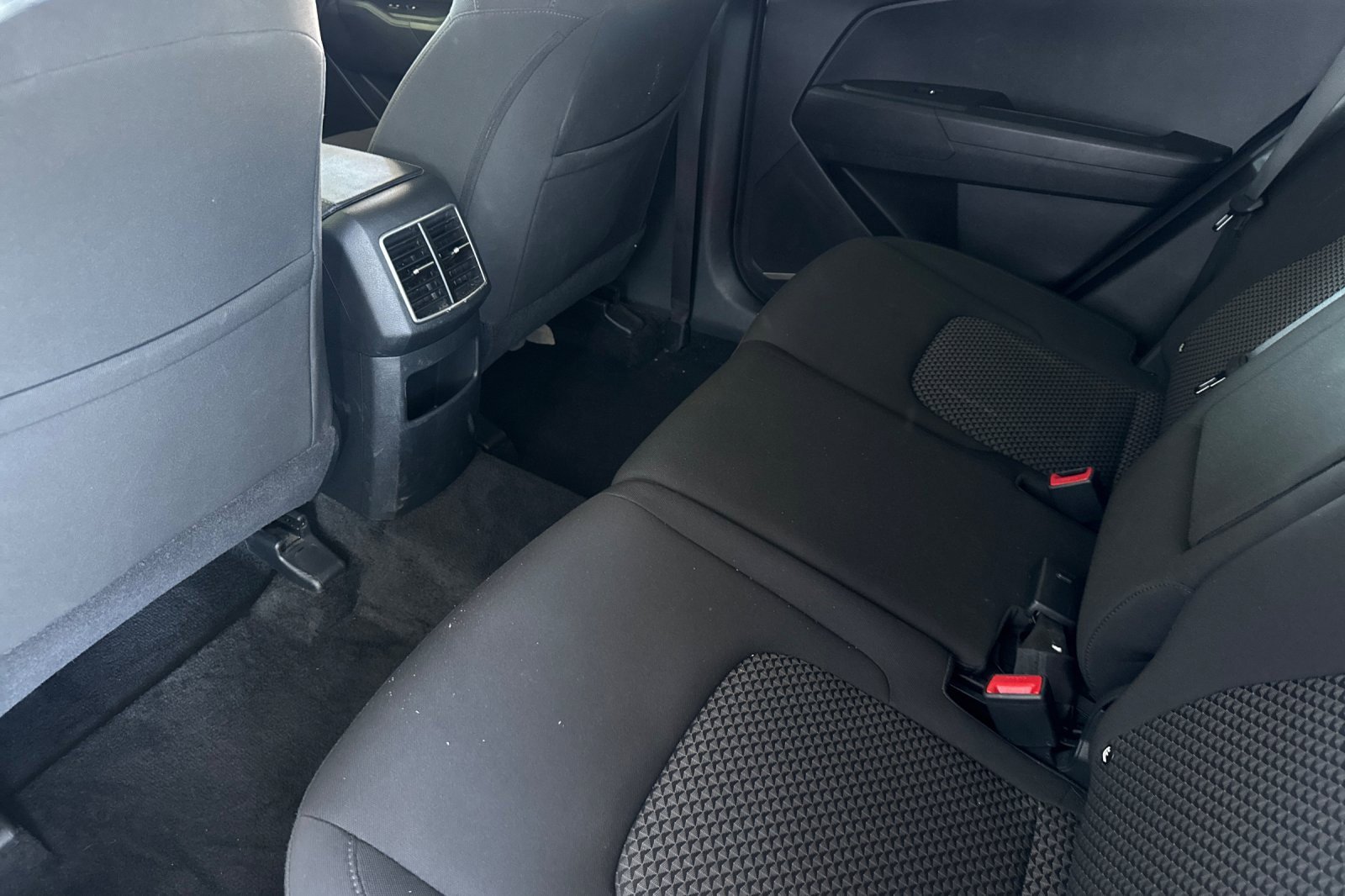 Used 2024 Kia Sportage LX image 15