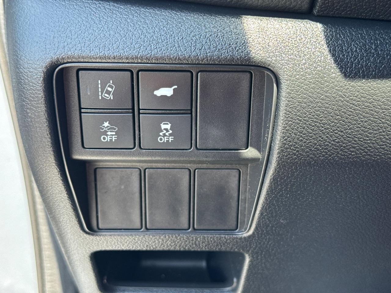 Used 2020 Honda CR-V Touring image 23