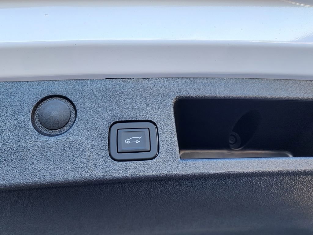 New 2026 GMC Terrain Denali image 49