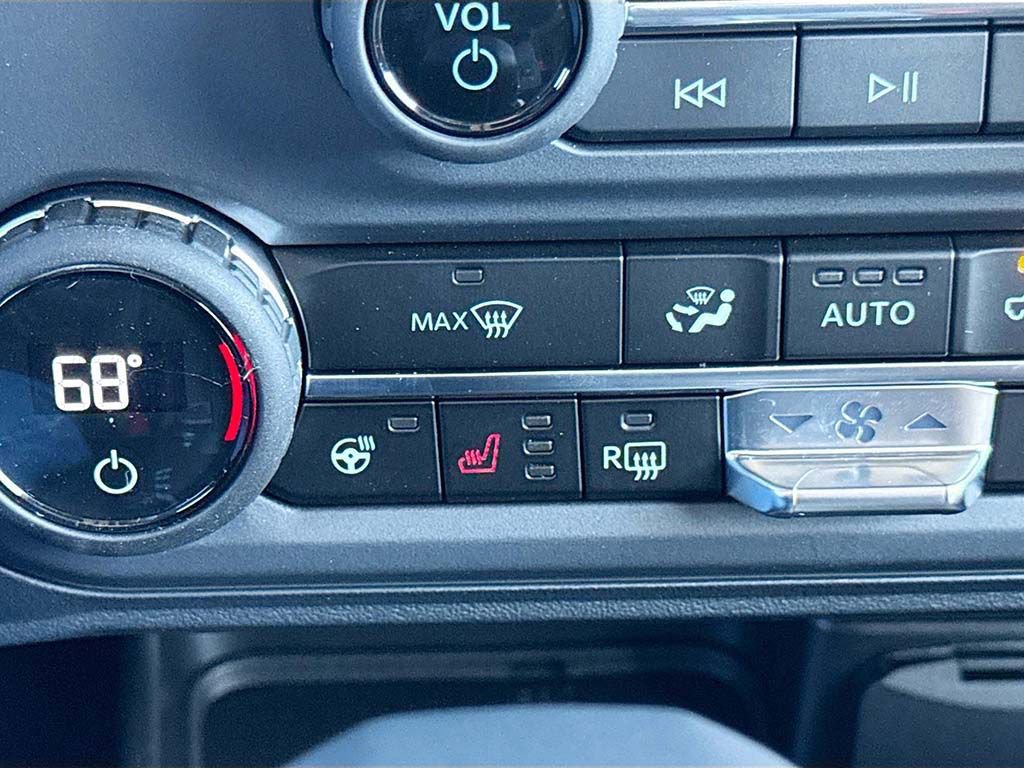 New 2025 Ford Bronco Badlands AWD/4WD image 36