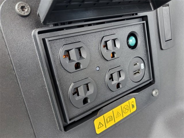 New 2025 Ford F150 Lightning Flash image 19