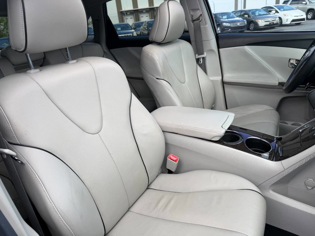 Used 2014 Toyota Venza Limited AWD/4WD image 41