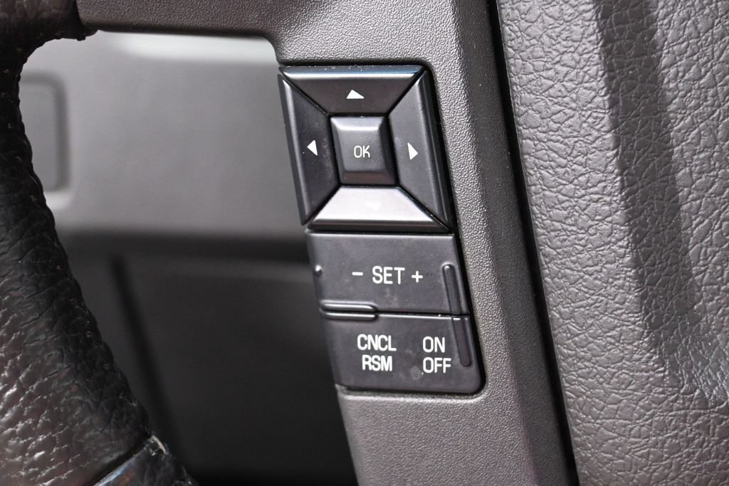 Used 2013 Ford F150 XLT w/ XLT Chrome Pkg AWD/4WD image 17