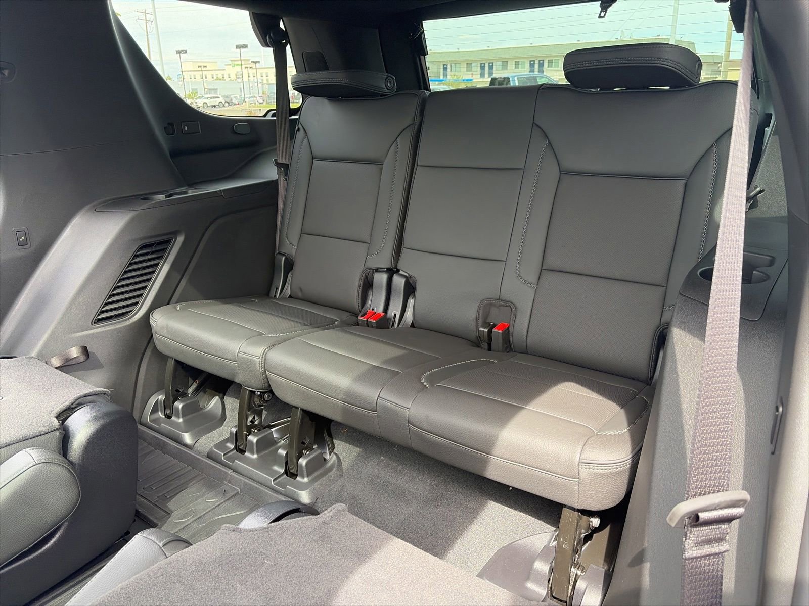 New 2026 GMC Yukon Denali w/ Denali Reserve Package AWD/4WD image 27