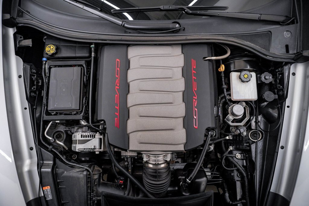 Used 2018 Chevrolet Corvette Stingray w/ Battery Protection Package image 31