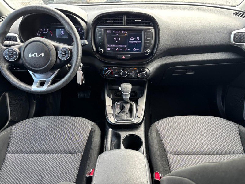 Used 2022 Kia Soul LX w/ Technology Package FWD image 15