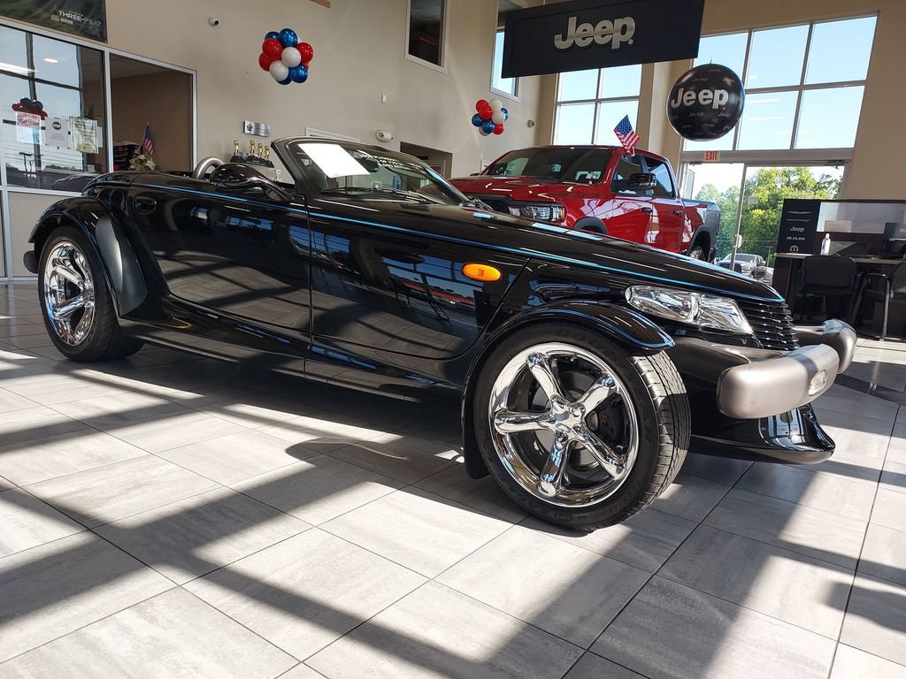 Used 1999 Plymouth Prowler RWD image 15