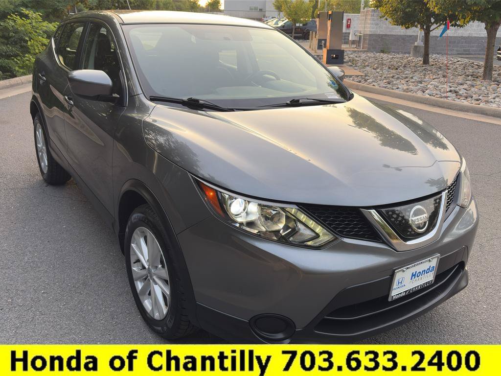 Used 2018 Nissan Rogue Sport S w/ S Appearance Package AWD/4WD video 1