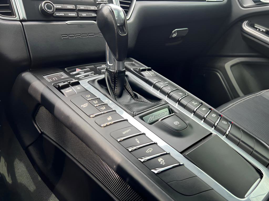 Used 2018 Porsche Macan GTS image 66