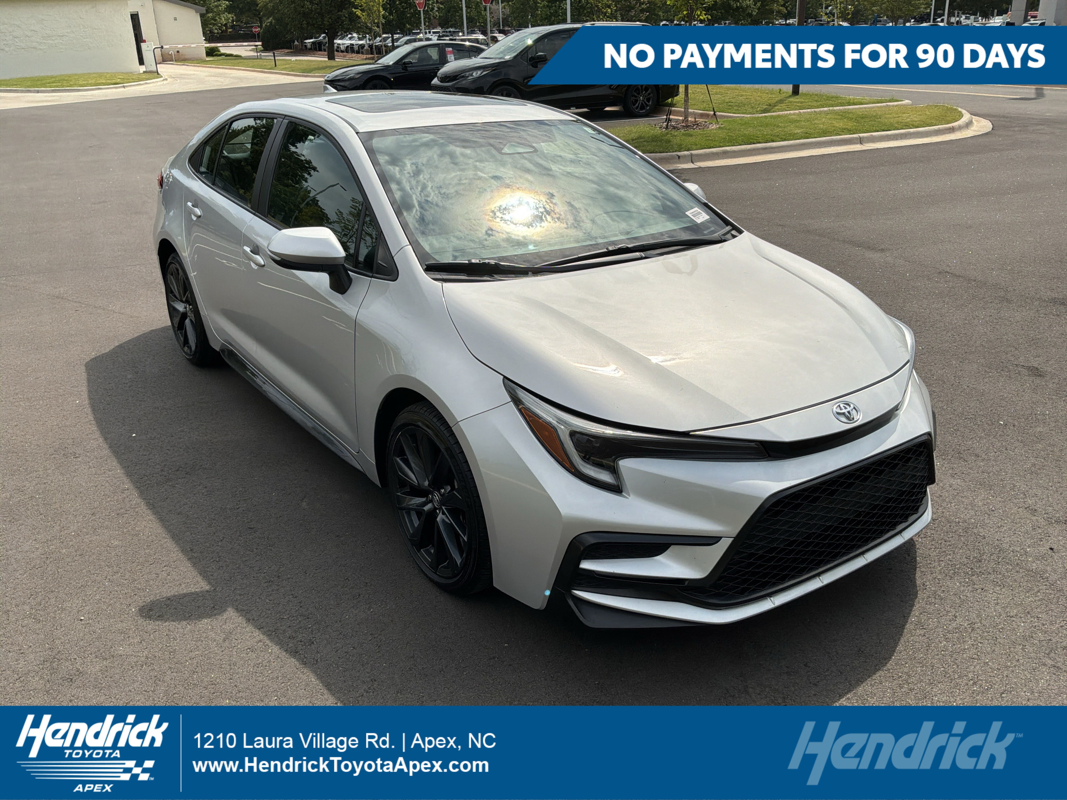 Used 2023 Toyota Corolla XSE FWD image 1