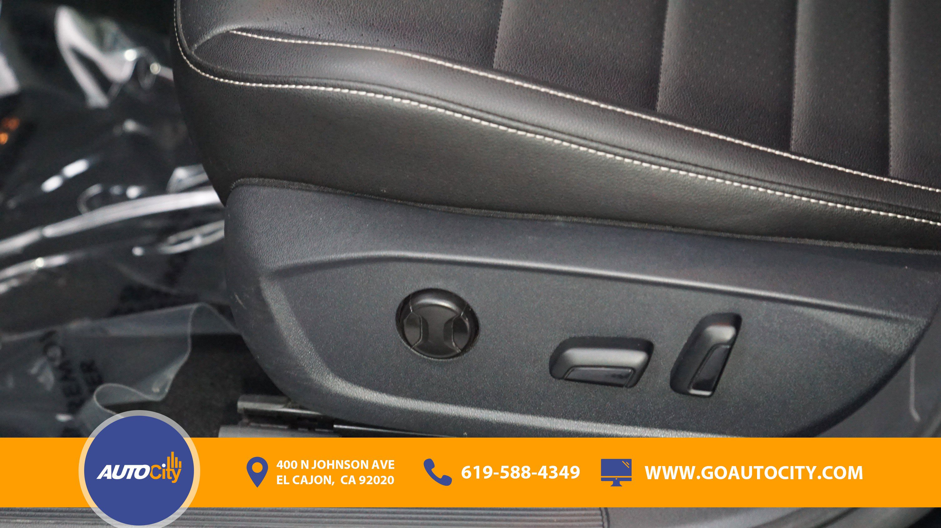 Used 2024 Volkswagen Jetta SE image 17