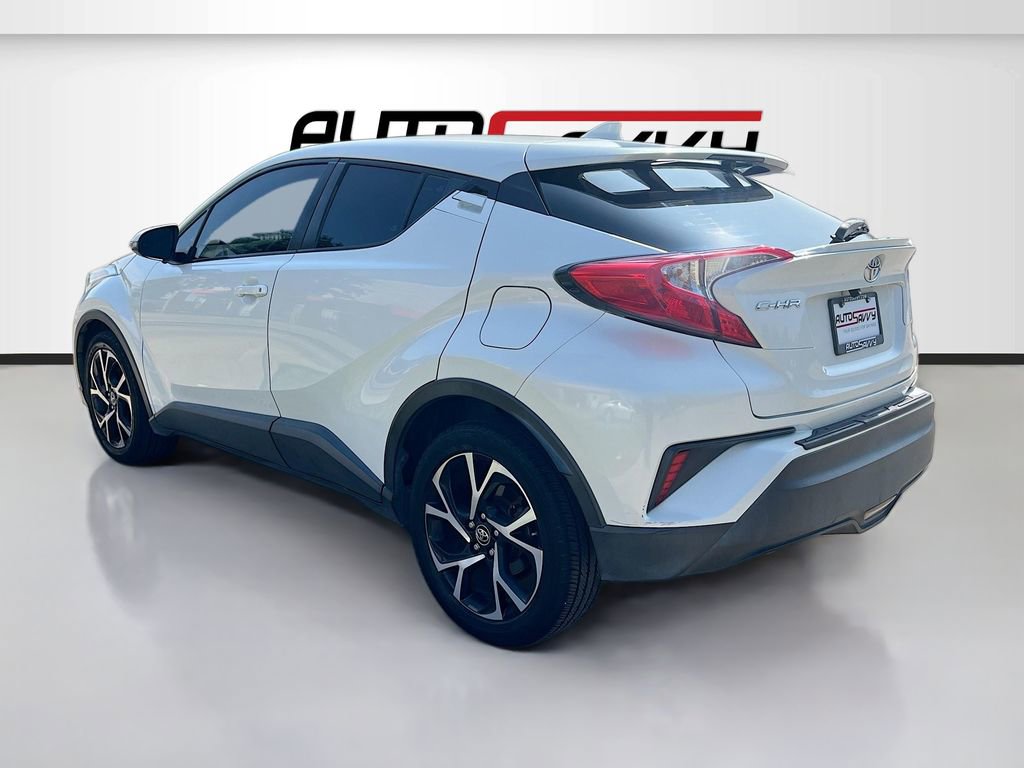 Used 2018 Toyota C-HR XLE FWD image 5