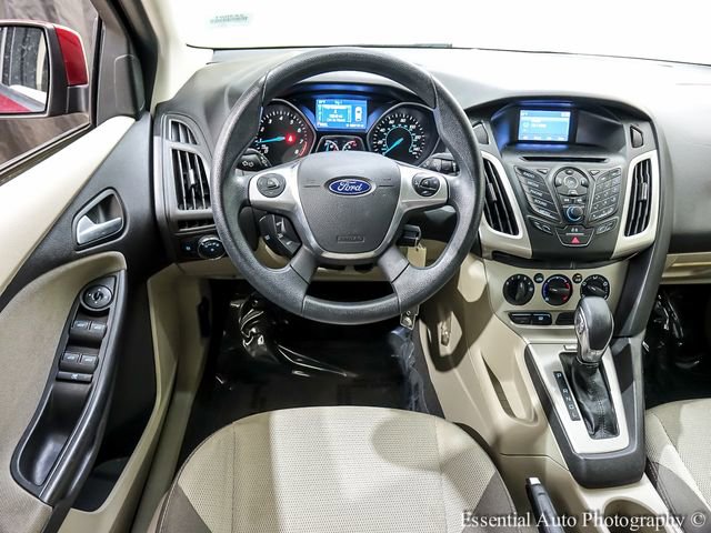 Used 2014 Ford Focus SE image 3