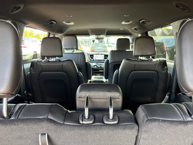 New 2027 Chrysler Pacifica LX FWD image 25