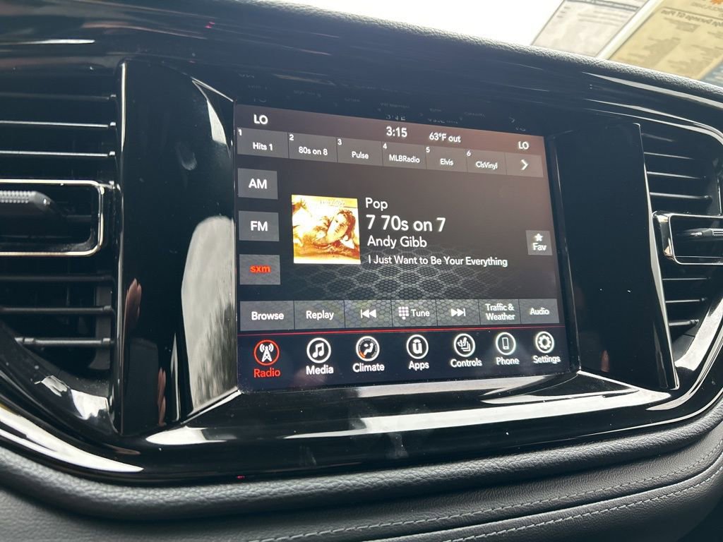 Used 2022 Dodge Durango GT image 31