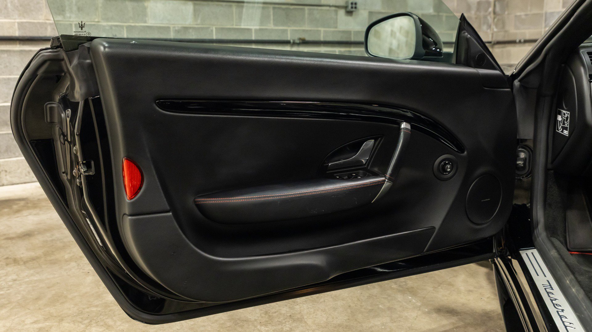 Used 2018 Maserati GranTurismo MC image 37