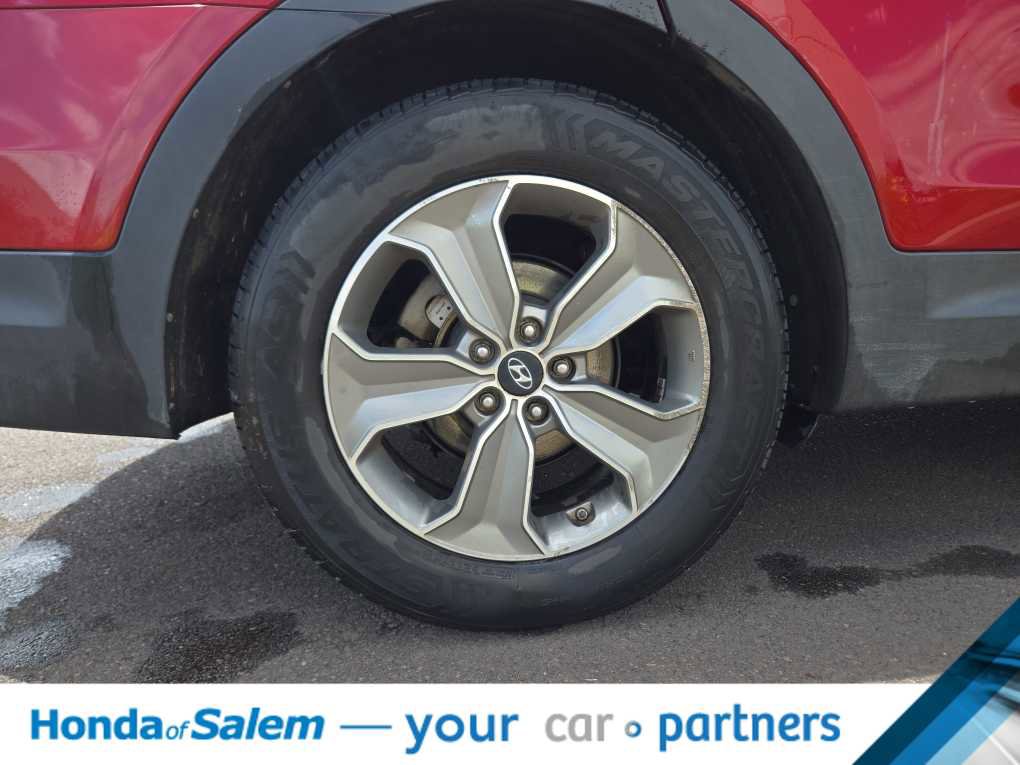 Used 2015 Hyundai Santa Fe GLS AWD/4WD image 10
