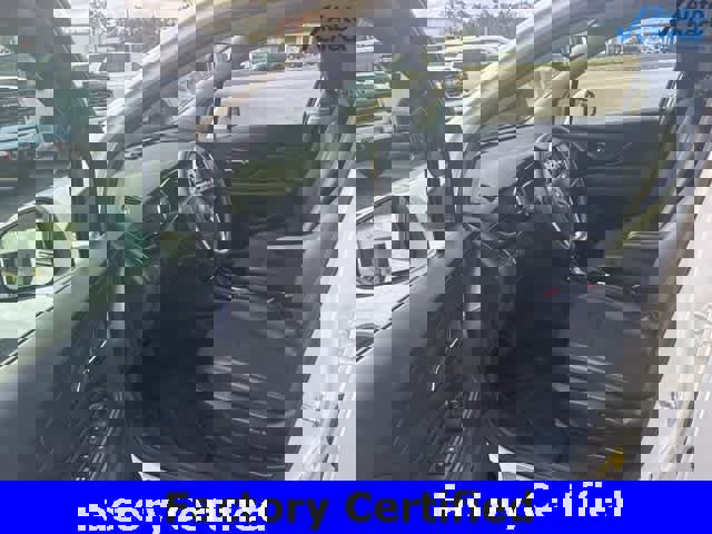 Certified 2022 Buick Encore Preferred w/ Safety Package image 17