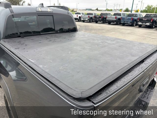 Used 2023 Toyota Tacoma SR5 AWD/4WD image 25