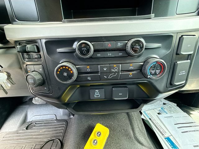 New 2026 Ford F550 4x4 Regular Cab Super Duty image 16