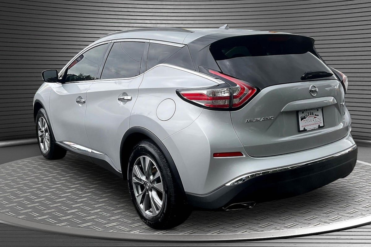 Used 2016 Nissan Murano SV AWD/4WD image 4