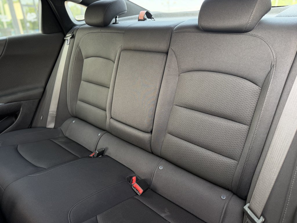 Used 2024 Chevrolet Malibu LT FWD image 19