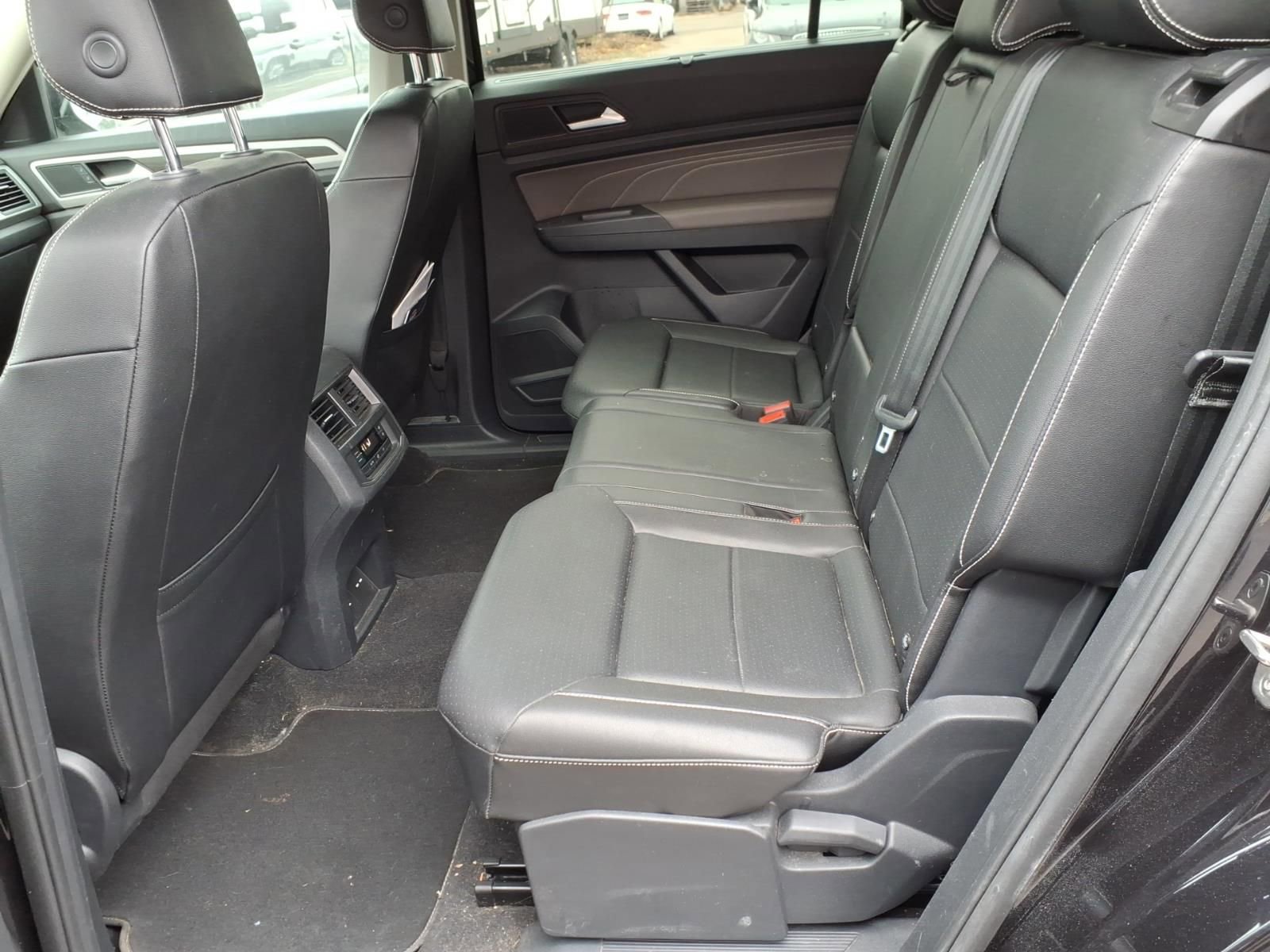 Used 2021 Volkswagen Atlas SE image 11