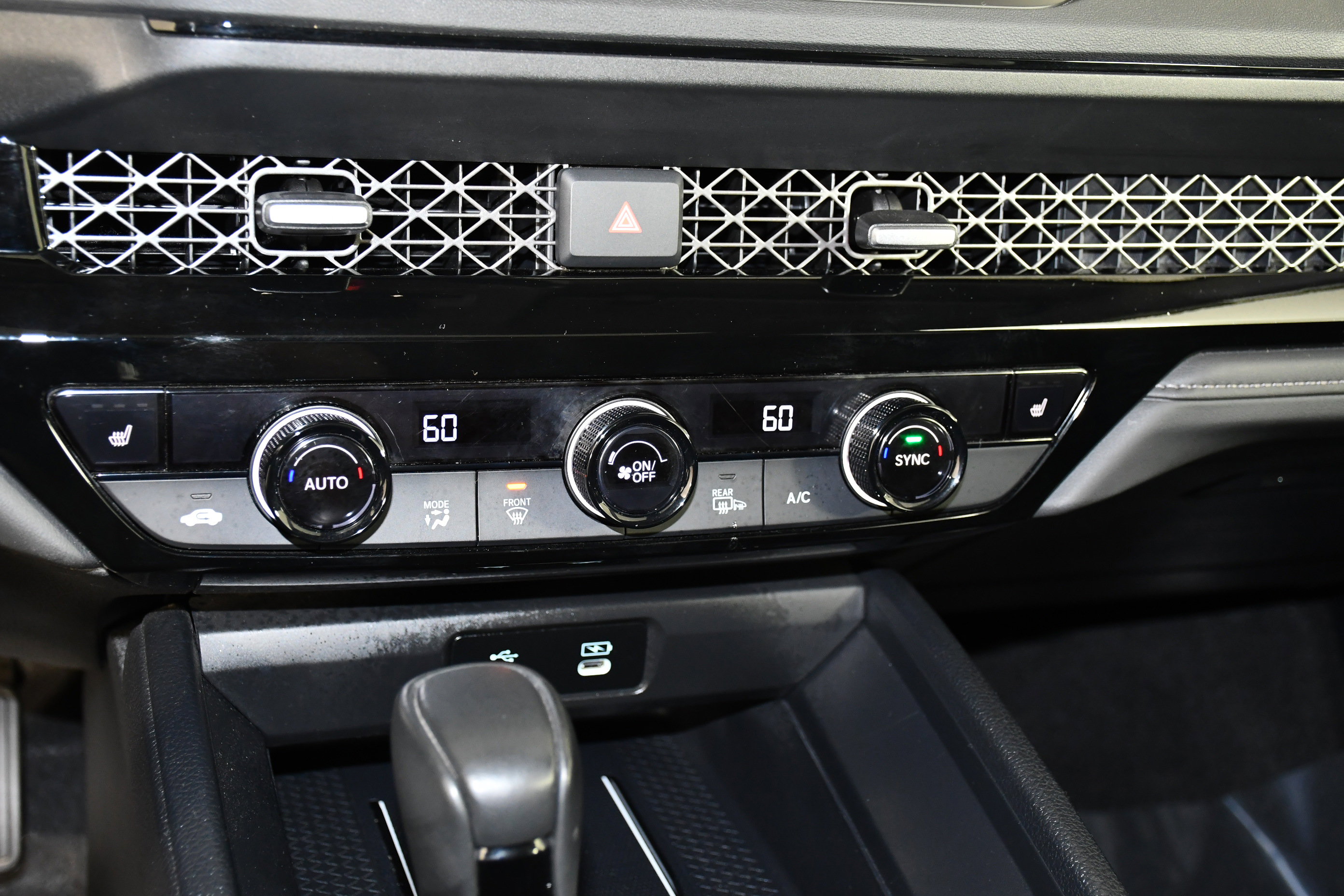 Certified 2025 Honda Accord EX-L image 28