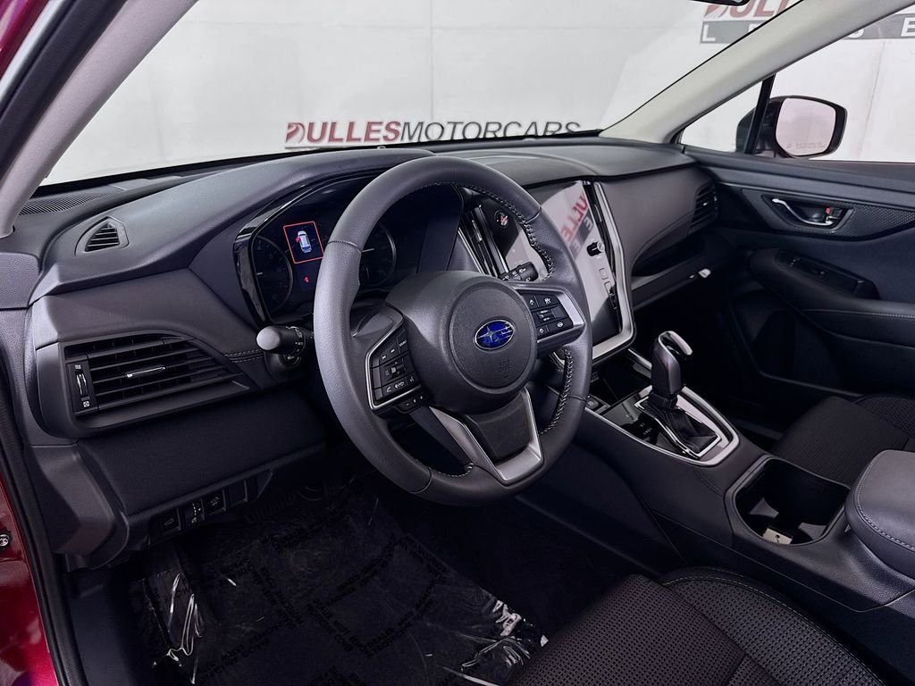 Used 2025 Subaru Outback Premium image 9