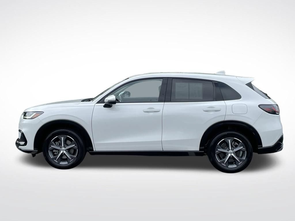 Used 2025 Honda HR-V EX-L image 2