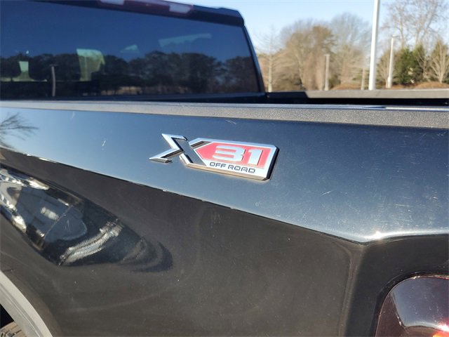 Used 2019 GMC Sierra 1500 SLT w/ X31 Off-Road Package image 9