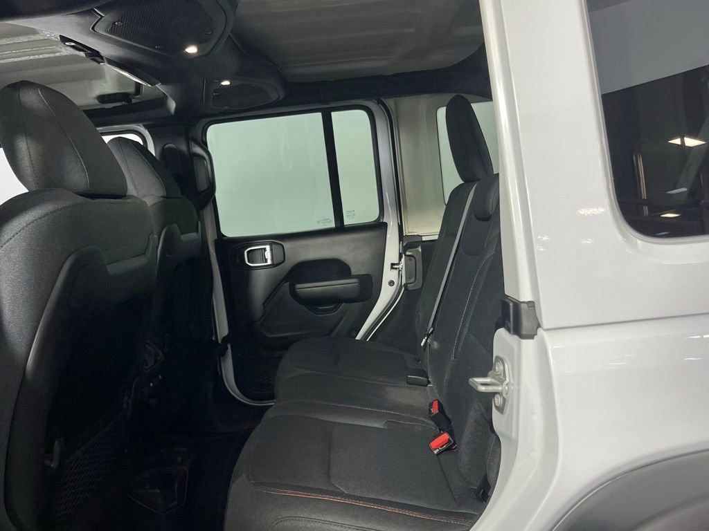 Used 2025 Jeep Wrangler Unlimited Rubicon image 28