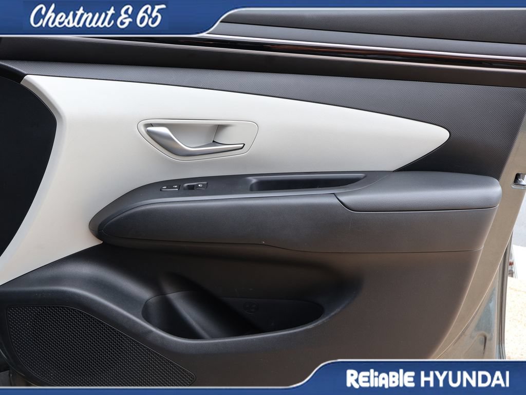 Used 2023 Hyundai Tucson SE AWD/4WD image 9