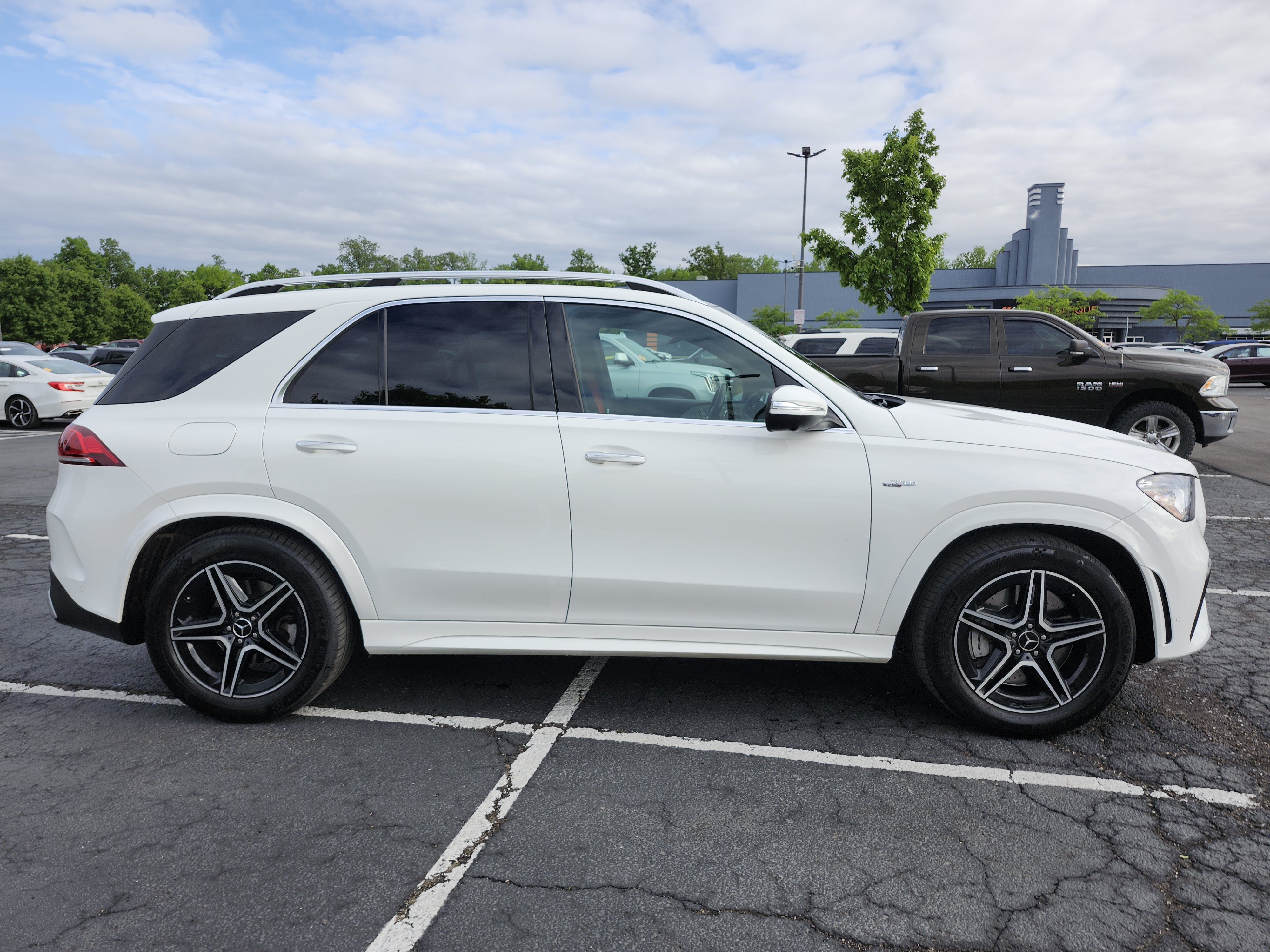 Used 2023 Mercedes-Benz GLE 53 AMG 4MATIC image 22