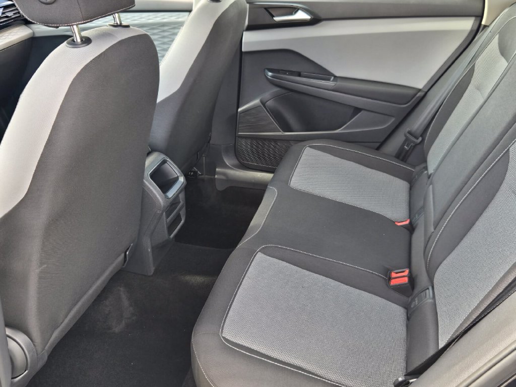 Certified 2023 Volkswagen Taos S FWD image 12
